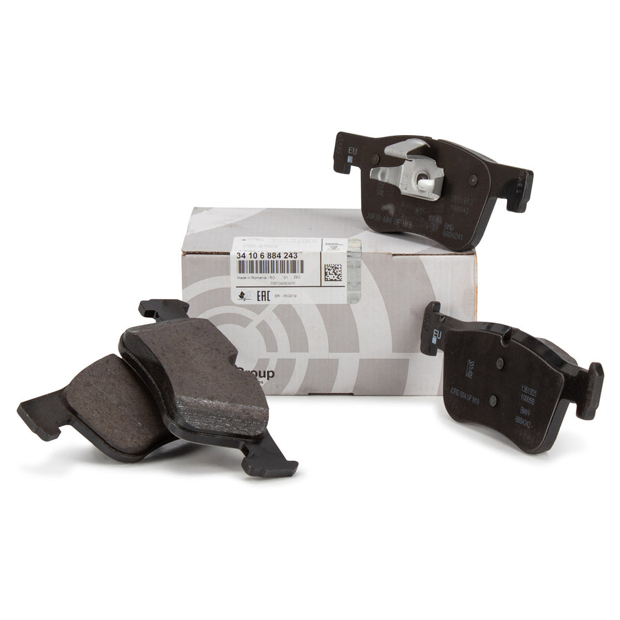 Front brake pads + wear sensor 2 G42 / 3 G20 G21 (34106884243 + 34356870349)