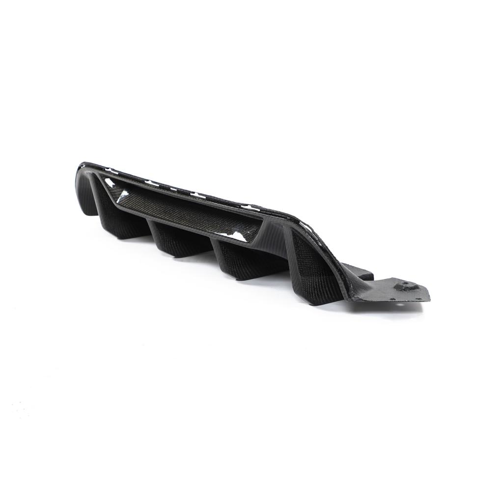 Dyfuzor carbon BMW M5 F90