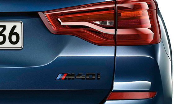 Emblemat czarny M Performance "M40i" X3 G01 (51142472833)