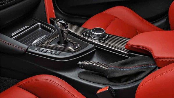 Osłona hamulca ręcznego carbon M Performance M3 F80 / M4 F82 (34402358363)