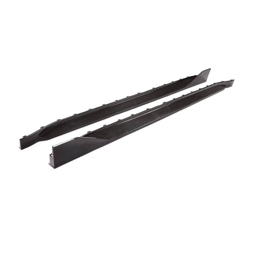 Listwy progowe progi carbon MP style BMW M3 G80 G81