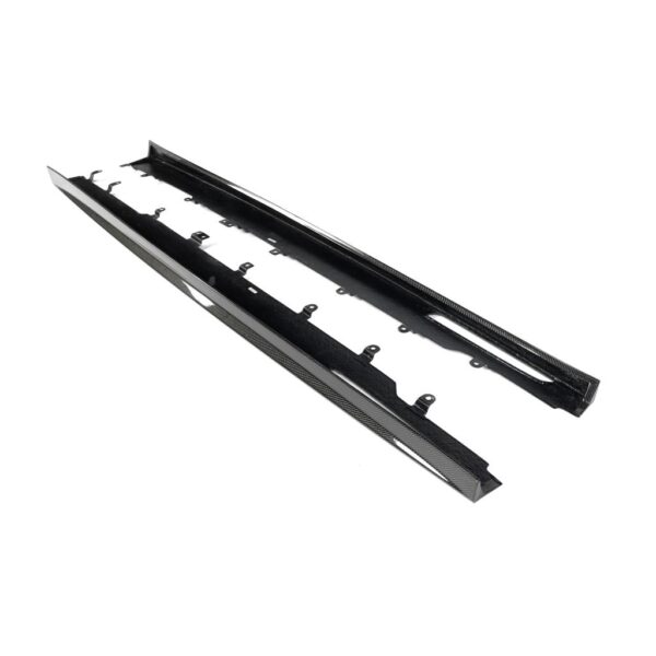 Listwy progowe carbon V Style BMW X5 G05